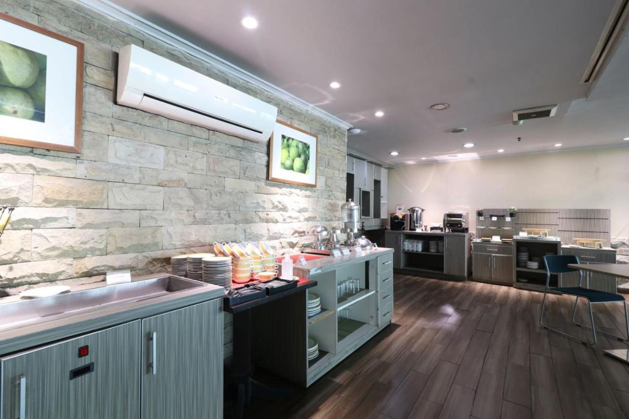 Tamarin Hotel Jakarta Manage By Vib Hospitality Management Luaran gambar